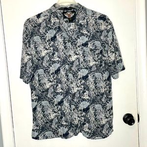 Mens Vintage Harley Davidson large button down short sleeve shirt